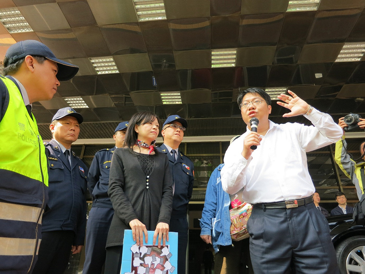 法務部代表24日出面表示，將儘快做出新的補充解釋函。圖：林朝億/攝