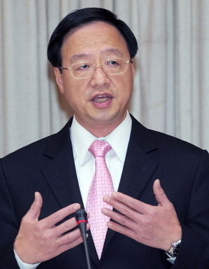 行政院長江宜樺今（30）天表示，不要因人談特偵組的存廢問題，而應該從制度面來談。圖：中央社資料照片