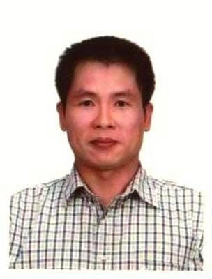綠島監獄典獄長蘇清俊涉嫌在北監時，包庇前東森國際董事長王令麟夾帶違禁品，台北市調處人員12日到綠島監獄將蘇清俊帶回台北訊問。圖：中央社