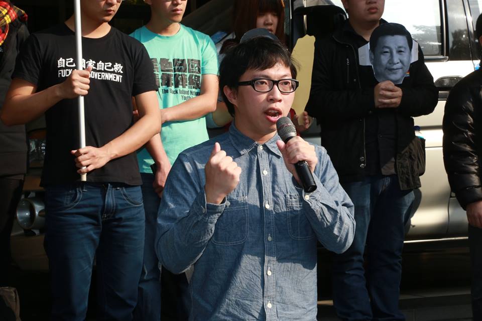 魏揚強調，當天他們的行為不是要阻擋人或是車隊，阻擋的是馬政府在政治經濟上不斷往中國靠攏的企圖。圖3之2：林雨佑/攝