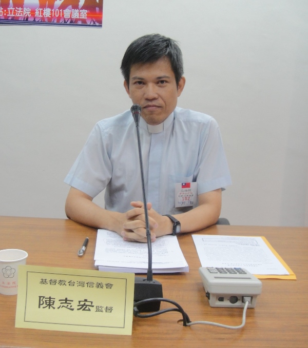 基督教台灣信義會陳志宏牧師。圖4之3：王立柔/攝