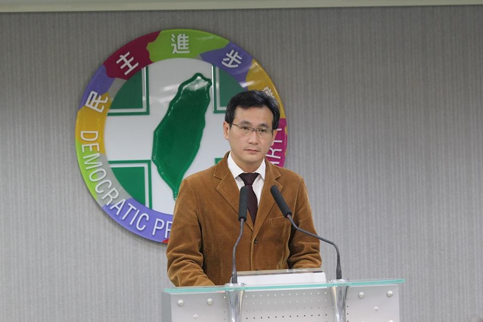 對於蔡正元罷免案投票結果未能通過，民主進步黨發言人鄭運鵬今（14）日對此表示遺憾，但也讚許公民力量已經寫下台灣歷史。圖：新頭殼資料照片