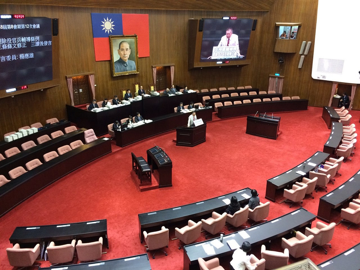 立法院8日三讀通過《性侵害犯罪防治法》部分條文修正案。圖：符芳碩/攝