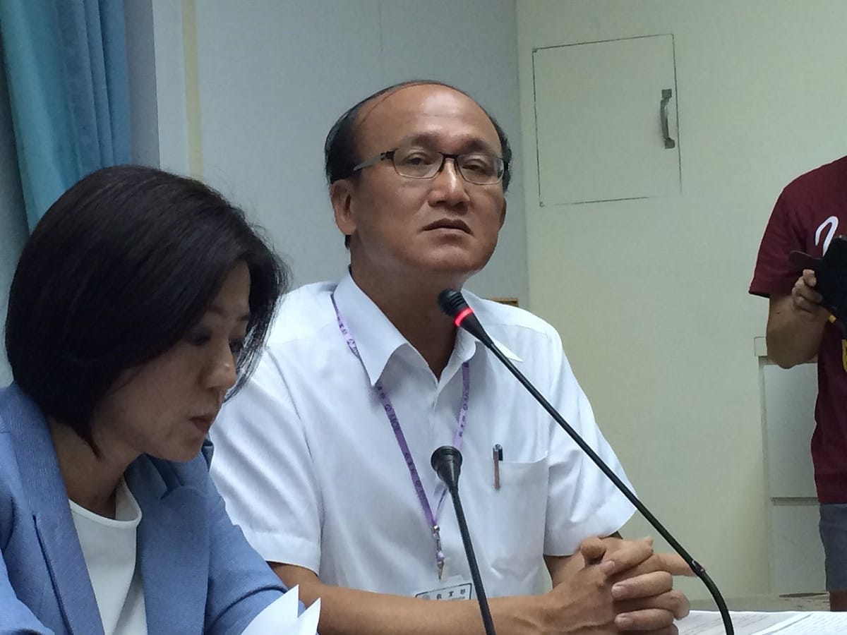 教育部次長林騰蛟4日表示，8月底就會啟動課綱審議委員會，屆時會廣納各界學者擔任委員。圖：符芳碩/攝