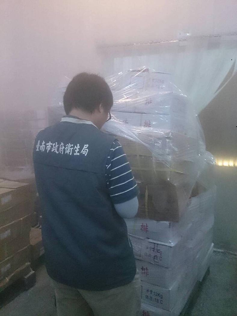 南市衛生局今(29)日稽查樹森的下游肉品商，發現有9成肉品早已售出。圖：南市衛生局提供。