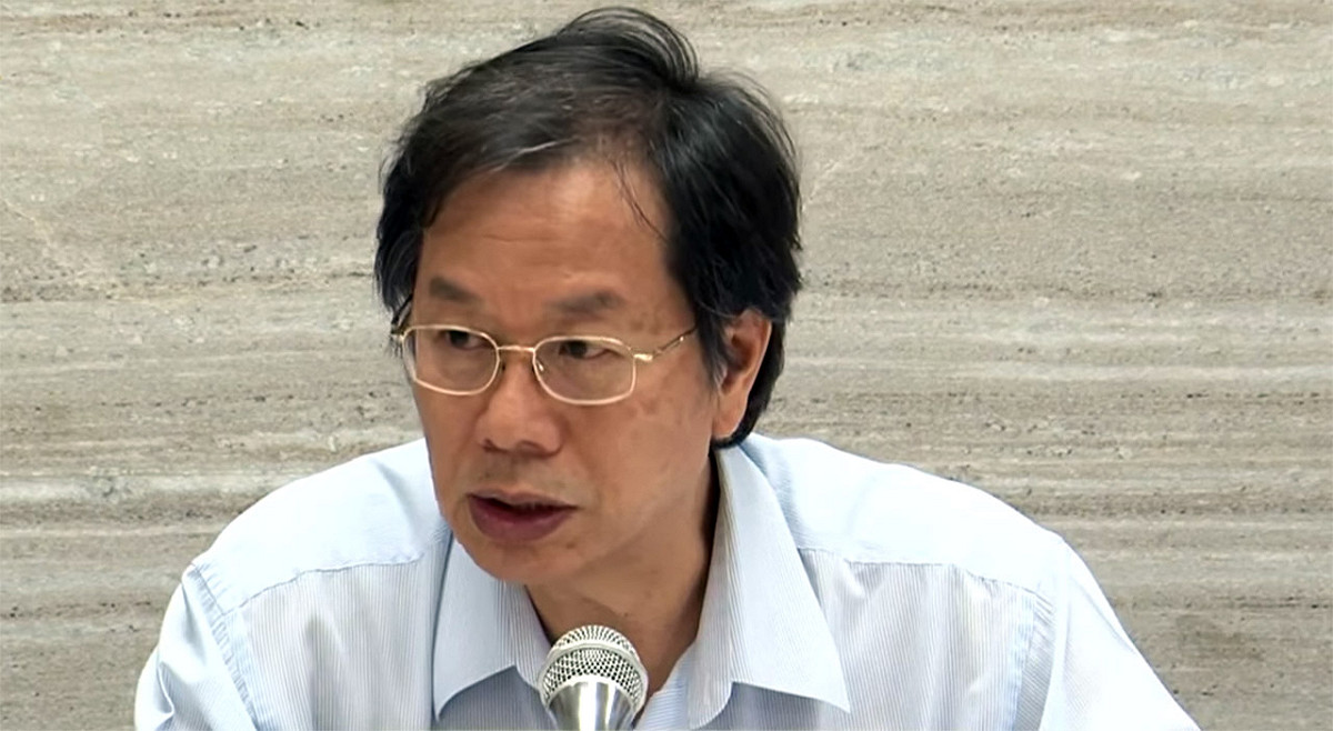 衛福部長蔣丙煌17日證實，美國約翰霍普金斯大學的6名醫師將在18日下午抵台，其中5人是跟隨總統專機來台。圖：翁嫆琄/攝