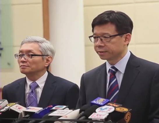 香港出現1宗MERS疑似個案，衛生防護中心總監梁挺雄（右）表示，目前沒有需要提升應變級別至「緊急」。圖：翻攝網路