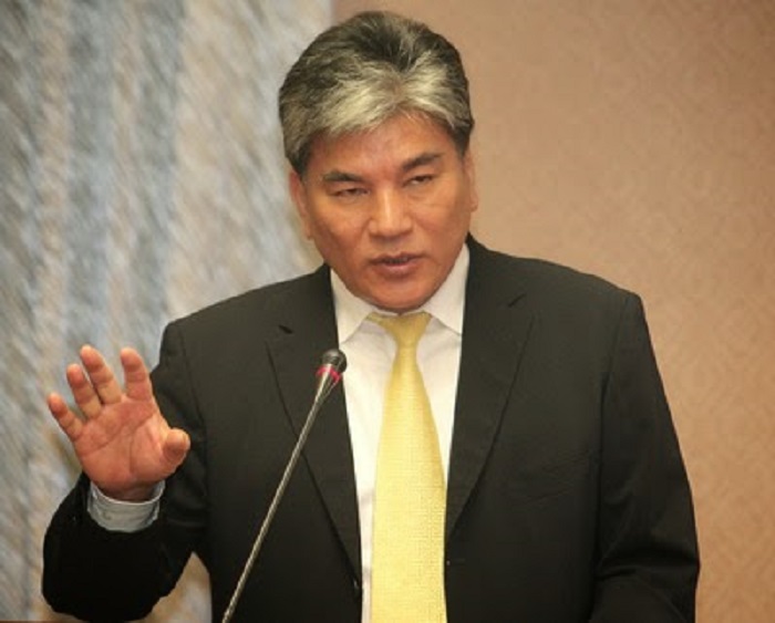 蘇迪勒颱風造成原水濁度飆高引發民怨，前內政部長李鴻源13日晚間表示，既然是天災就要互相包容，台北市民要惜福。圖：中央社