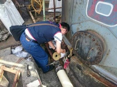 桃園縣衛生局19日表示，有關南僑油品案，獲衛福部食藥署通知為合格，且原料油輸出證明屬實，加工可供食用，19日同步油槽解封、產品上架。圖：中央社翻攝