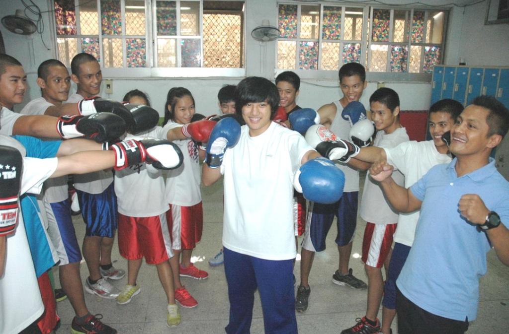 陳念琴顯得精神抖擻，侃侃而談16歲首次入選國手、第一次出國參加國際賽就第一次拿下金牌的心情與期許。圖：陳權欣/攝