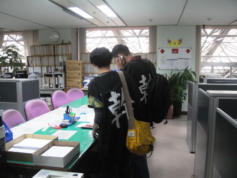 929社運連線發言人陳秀蓮、吳永毅，今（3）日早上申請到了11月2日陽明山中山樓前的路權。圖3之2:王立柔/攝