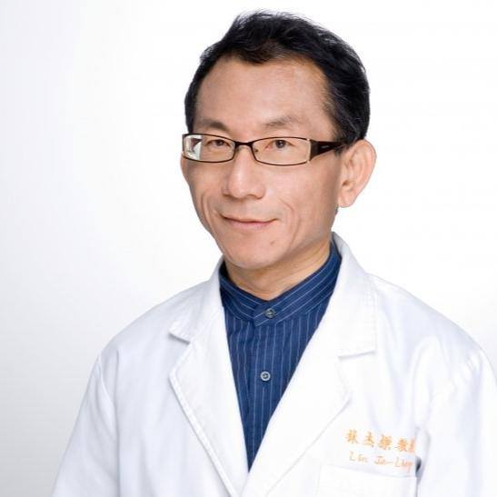 國內毒物科權威、林口長庚醫院臨床毒物科主任林杰樑於今(5)日中午12時42分病逝林口長庚醫院，民眾、網友紛紛表示哀悼之意，長庚並將成立林杰樑教授基金會，繼續為國人守護健康。圖片來源：林杰樑臉書