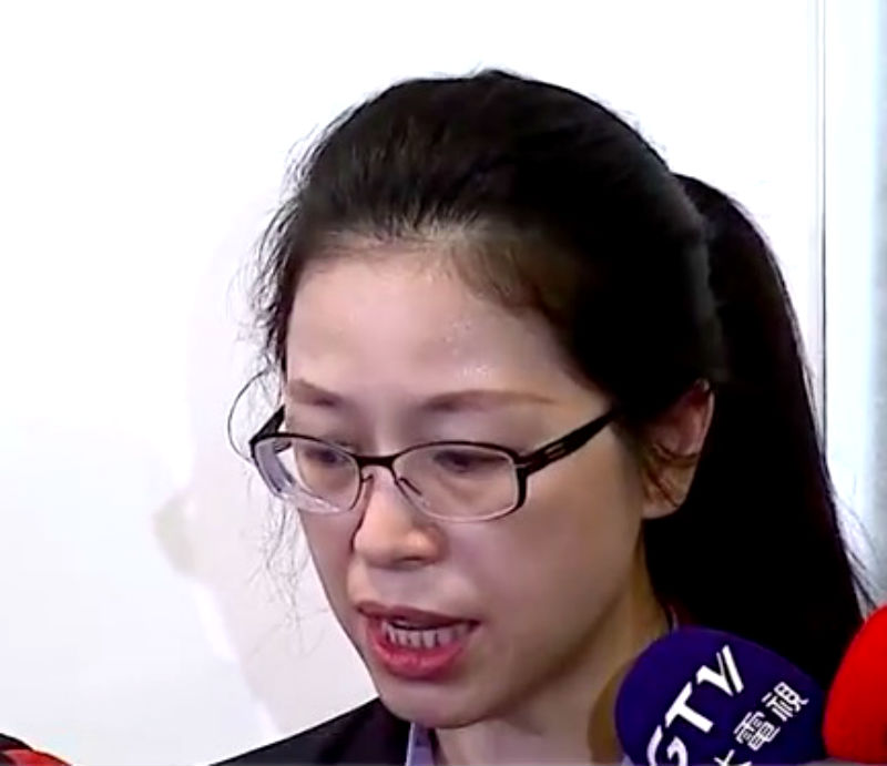 衛福部醫事司長王宗曦7日表示，針對外籍醫師來台協助一事，將「專案處理」。圖：翁嫆琄/攝