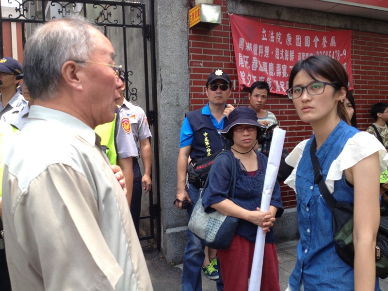 劉政鴻缺席 聲援民眾嗆滅農縣長嘜擱假