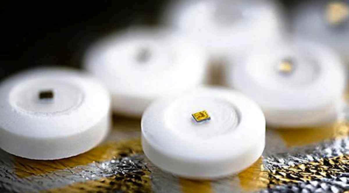 美國食品藥物管理局(FDA)已同意審核首款「數位藥錠」，這款裝置可以讓醫生知道患者已服藥。圖：翻攝網路