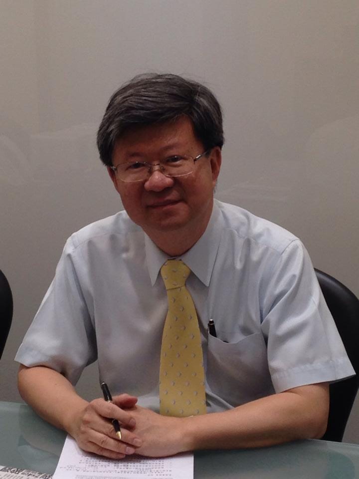 針對教育部對日前爬梯闖入的反課綱學生及民眾們提告一事，台北市長柯文哲25日下午受訪時表示，吳思華不應該告學生，接著說出「他(指吳思華)也是打手啊」。圖：新頭殼資料照片