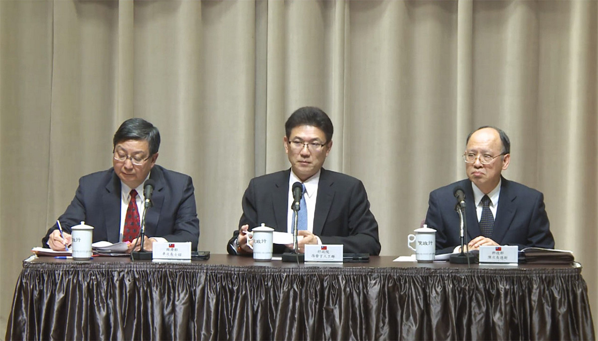 行政院院會今(16)日通過《水利法》部份條文修正案，將針對用水大戶徵收耗水費。圖：翁嫆琄/攝