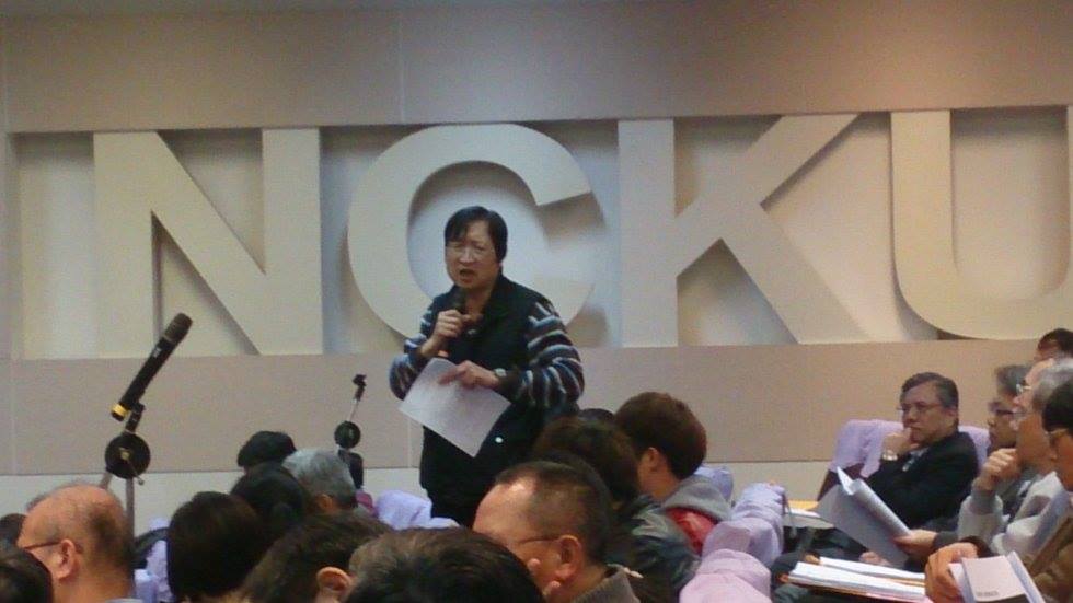 成大多位教授質疑廣場以南榕命名，充滿政治意涵。圖為政治系教授莊輝濤認為學術不要介入政治衝突。圖：邱珮文/攝