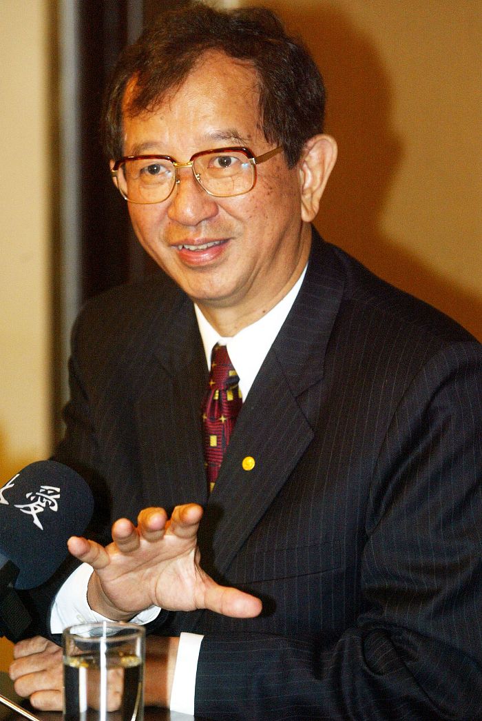 羅東聖母醫院院長陳永興、前中研院長李遠哲（圖）、導演吳念真、彭明敏等人將籌辦一份新的報紙-「民報」。圖片來源：中央社資料照片。