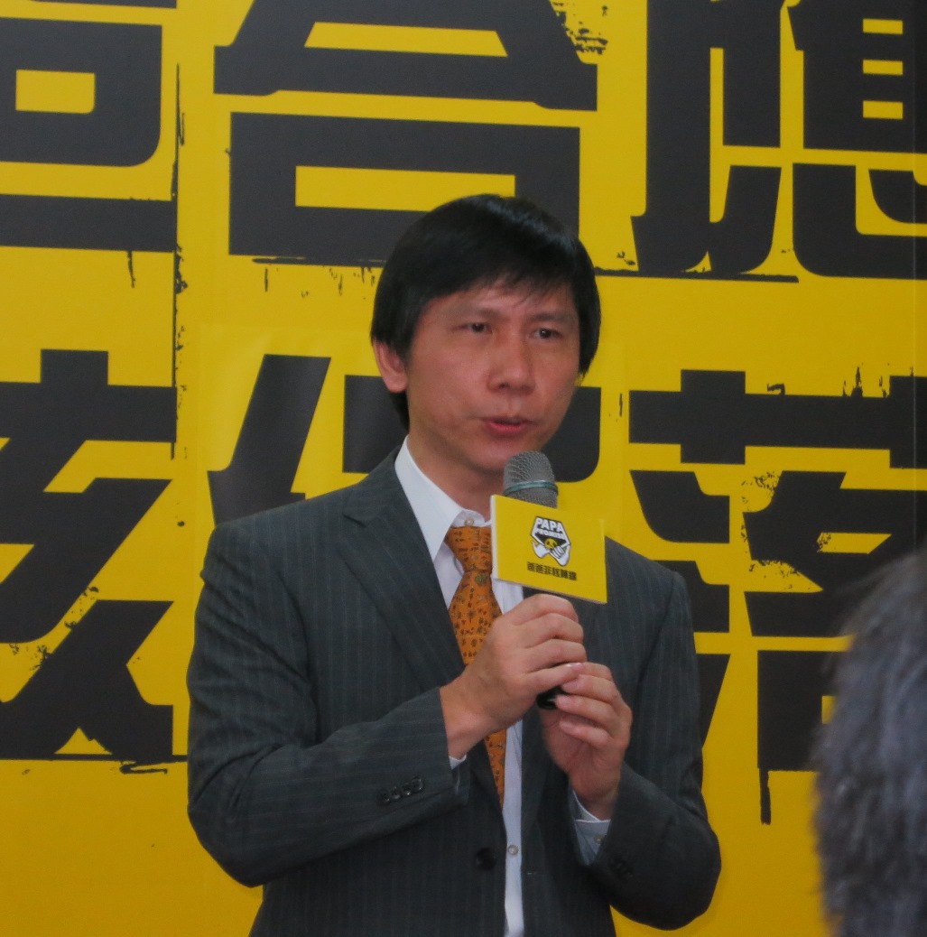 劉黎兒夫婿、旅日棋手王銘琬首次出席反核活動，強調要保護孩子，不要核子。圖2：林朝億/攝