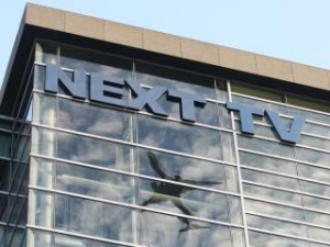 壹電視將從6月1日起由年代董事長練台生接手經營，外傳被慰留的現任壹電視總編輯陳裕鑫開出2個條件，即簽訂新聞自主公約，保障新聞空間。其次則是新聞部在半年內裁員不得超過5%。圖片來源：中央社
