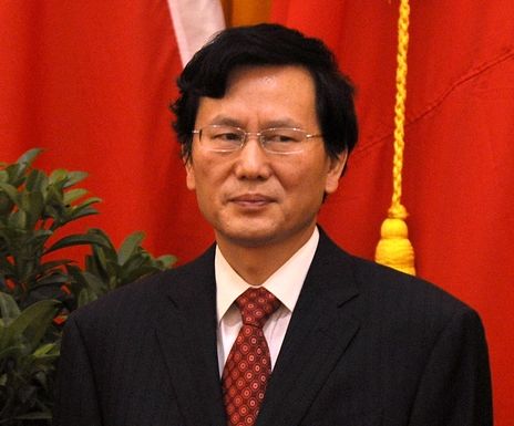 曾任官方媒體新華社副社長的廣東省委宣傳部長庹震，下令刪改了《南方週末》一篇新年社論﹐將該報進一步制衡政府權力的呼聲修改為一篇宣傳性的吹捧文章，圖片來源:翻攝自南方網