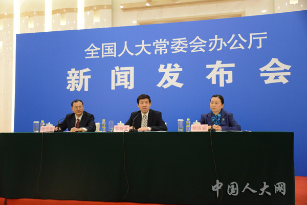中國全國人大常委會1日以154票贊成、0票反對、1票棄權通過《國家安全法》，首度將香港及澳門納入範圍。圖：翻攝自全國人大官網