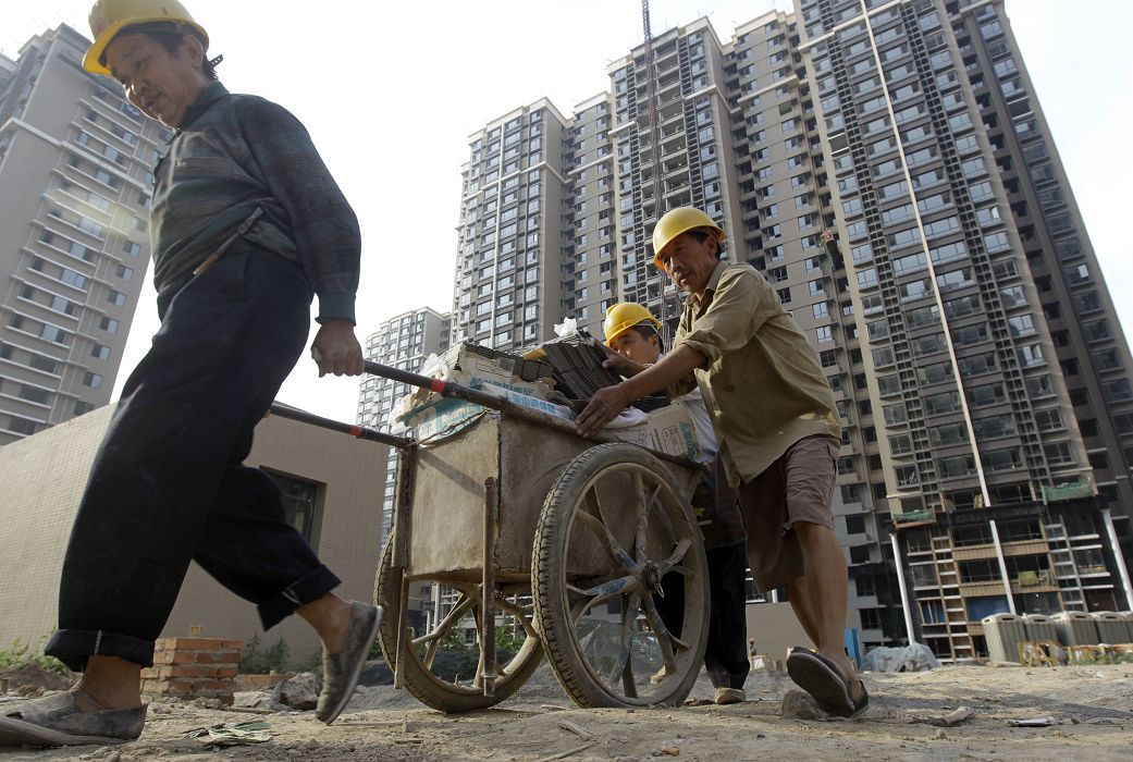 近日中國多處爛尾樓業主表示集體停止償還貸款，衝擊到大陸銀行體系。（示意圖）