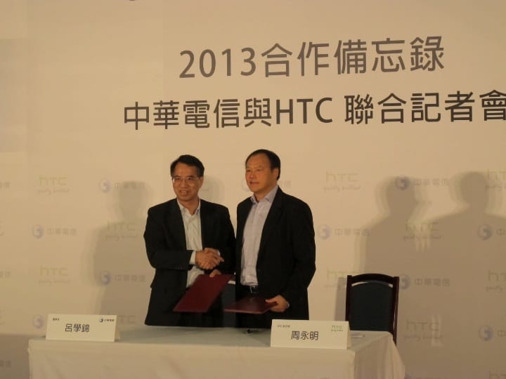 HTC執行長周永明表示與中華電信的合作並不是要多賣手機，主要是把服務做得更好。圖：胡華勝／攝