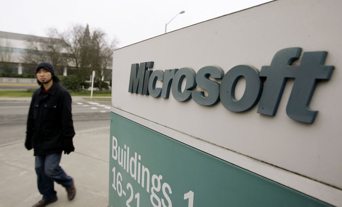微軟公司（Microsoft）今（5）日宣布，「雲端空間無限時代正式來臨」，即日起Office365訂戶不須額外付費，就能享有無限大的雲端儲存空間。圖片來源：達志影像/美聯社資料照片