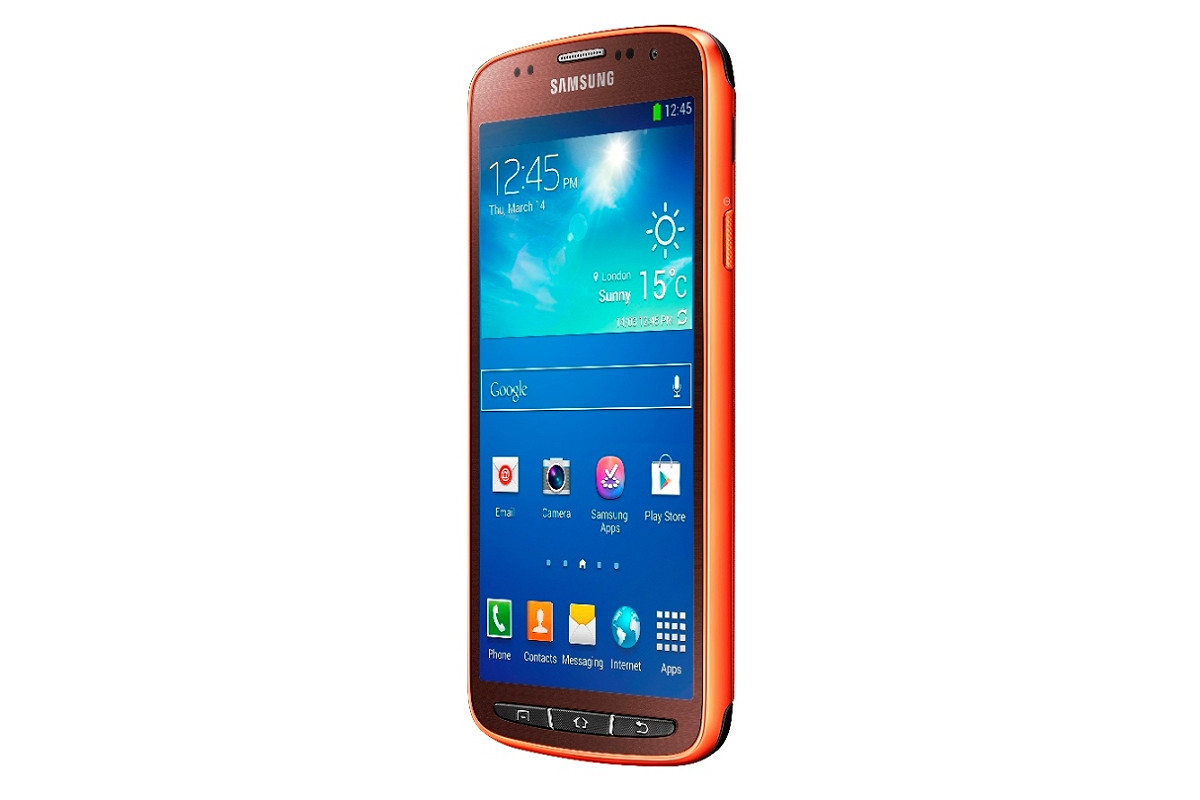 圖片說明：
1.Galaxy S4 mini是S4的縮小版，功能上與S4相同。
2.Galaxy S4 zoom結合了消費至數位相機與智慧型手機，訴求智慧型手機有更高的攝影效果。
3.Galaxy S4 Active是專為戶外運動設計使用的機種，並提供IP67的防水性。
圖片來源：Samsung。