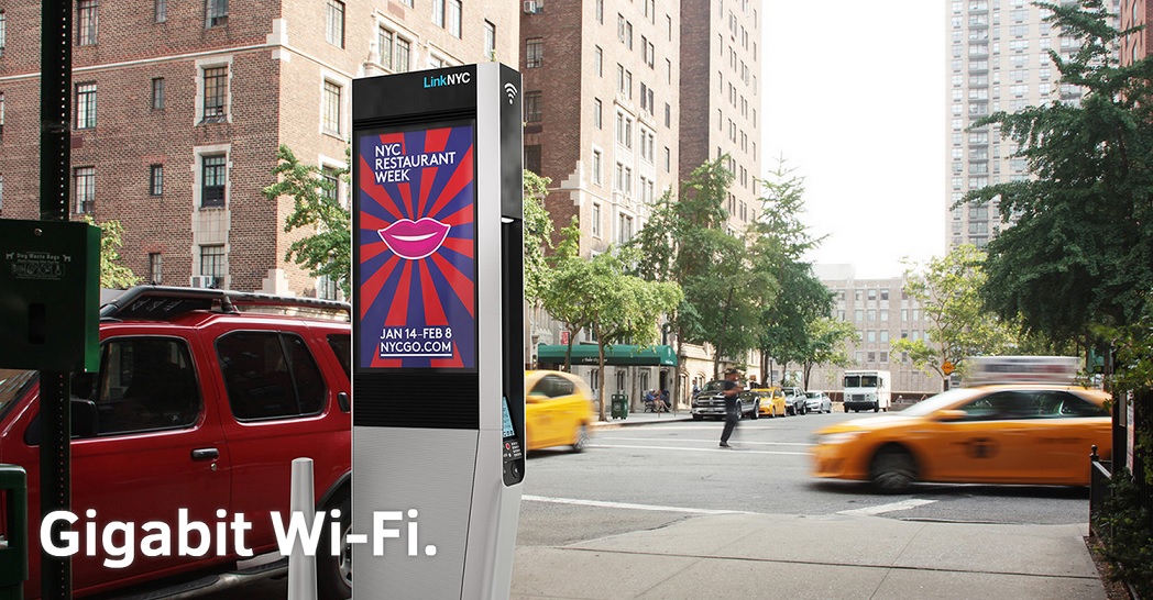 CityBridge公司的「Link」將舊有電話亭轉換為WiFi熱點。圖：翻攝自CityBridge官網