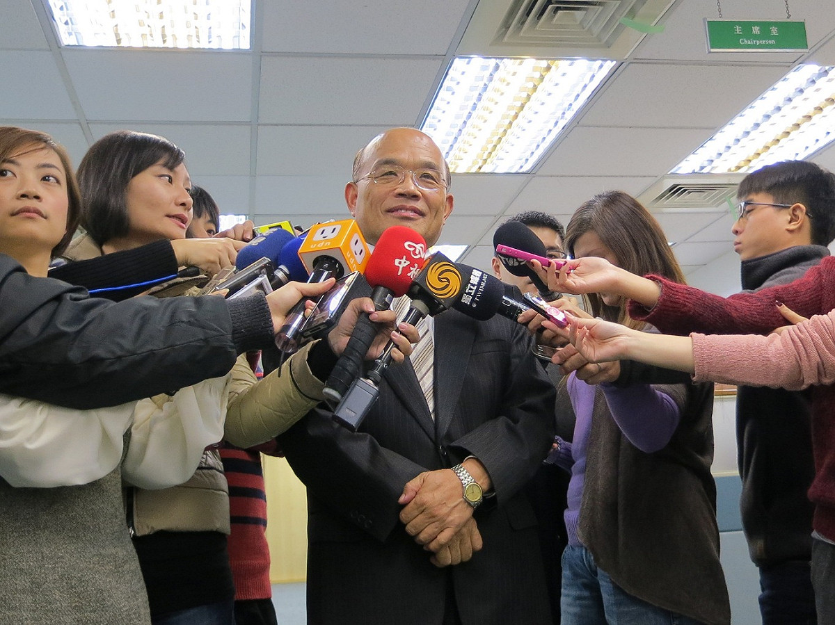 民進黨主席蘇貞昌7日說，將從公民行動、國會立法兩途徑停見核四。圖：新頭殼資料照片。