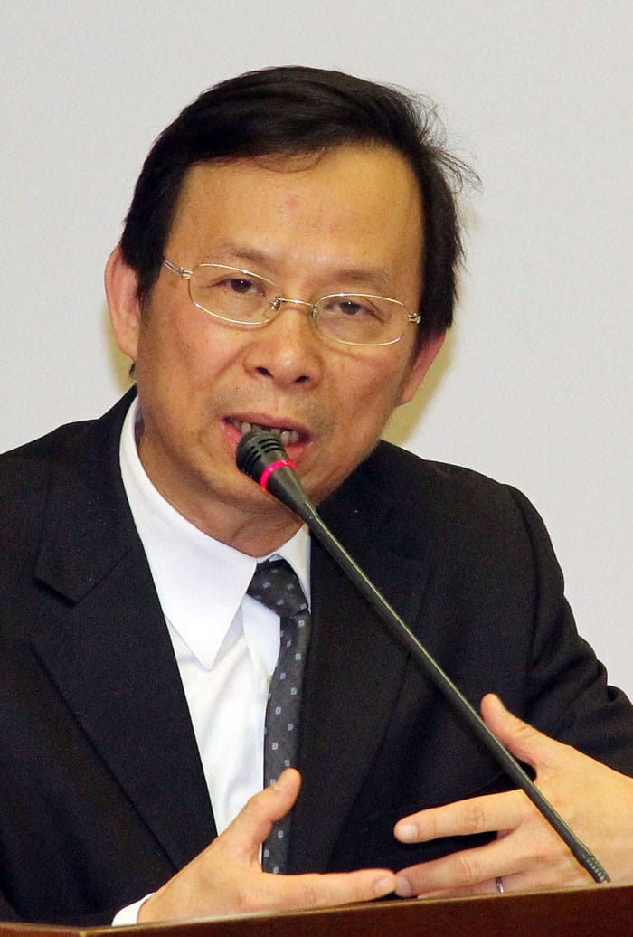 環保署長沈世宏今（9）日在立法院司法及法制委員會接受立委質詢時表示，英國在福島核災後支持核電的民意不降反增，就是因為英國人認為氣候變遷的風險大於核災的風險。圖片來源：中央社資料照片