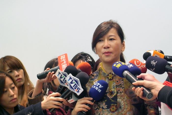 「媽媽監督核電廠聯盟」發起人之一的富邦文教基金會執行董事陳藹玲今（22）日直言，先把核四蓋完再討論運轉與否的說法是「不智」的。圖：楊宗興/攝