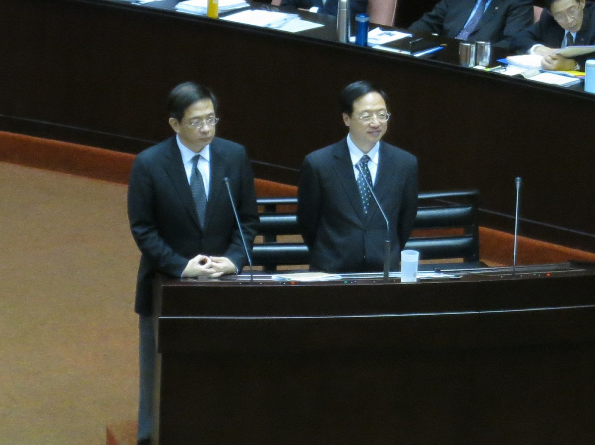 行政院長江宜樺19日表示，核四民調只能參考，只有公投才能作為依據。圖：林朝億/攝