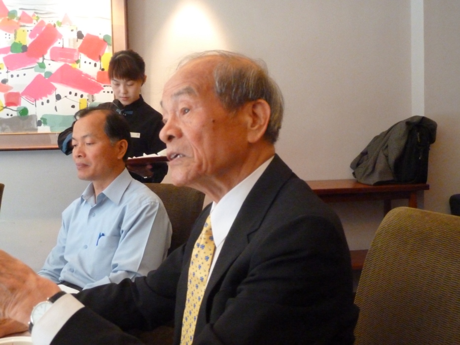 前中央選舉委員會主委黃石城今(8)日表示，「安全」問題不能以公投表決，因為這是攸關存亡的議題。圖：謝莉慧/攝