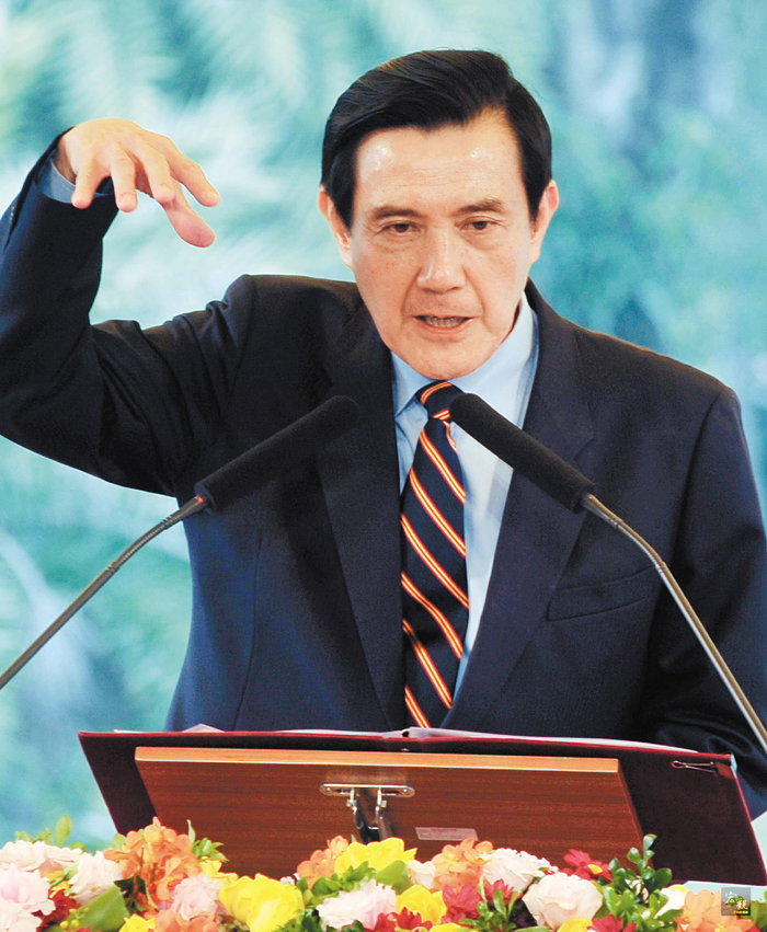 馬總統上午在總統府接見宜蘭人文基金會董事長陳錫南夫婦、陳謨星等人，他表示政府對核能及核四議題的一貫態度，就是讓資訊得到最大幅度的發揮，詳盡地溝通、誠懇地傾聽大家意見。  圖片來源：中央社資料照片