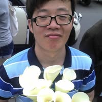 李泓斌