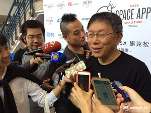 世大運帳篷難耐酷暑？ 柯P：就浪費一點電，安啦～