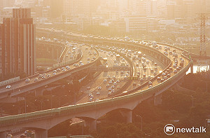 中秋節國道取消20公里免費  採75折單一收費