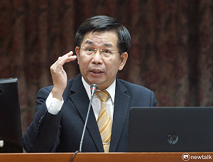 教育部公告：2023年校園裡軍訓教官要GG了