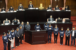 退校繆德生命危   國民黨團在國是論壇祈禱一分鐘