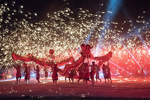 南投燈會中國味特濃 重慶銅梁火龍掀高潮