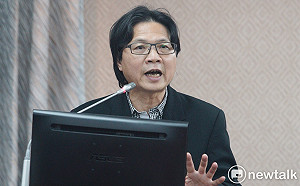 葉俊榮接教育部長  柯智恩：勿淌「滾水」