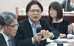 傳8月中發台大校長聘書給管中閔 教育部：不實揣測