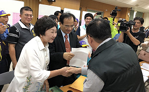 蘇煥智登記參選   強調台南不應再空轉