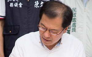 吳芳銘帶職參選惹議  民進黨縣黨部籲張花冠速批辭呈