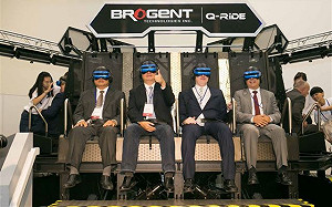 智崴Q-Ride首度亮相 37位城市代表體驗海底潛遊