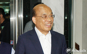 新北市長辯論缺少交叉詰問 蘇貞昌批：半吊子